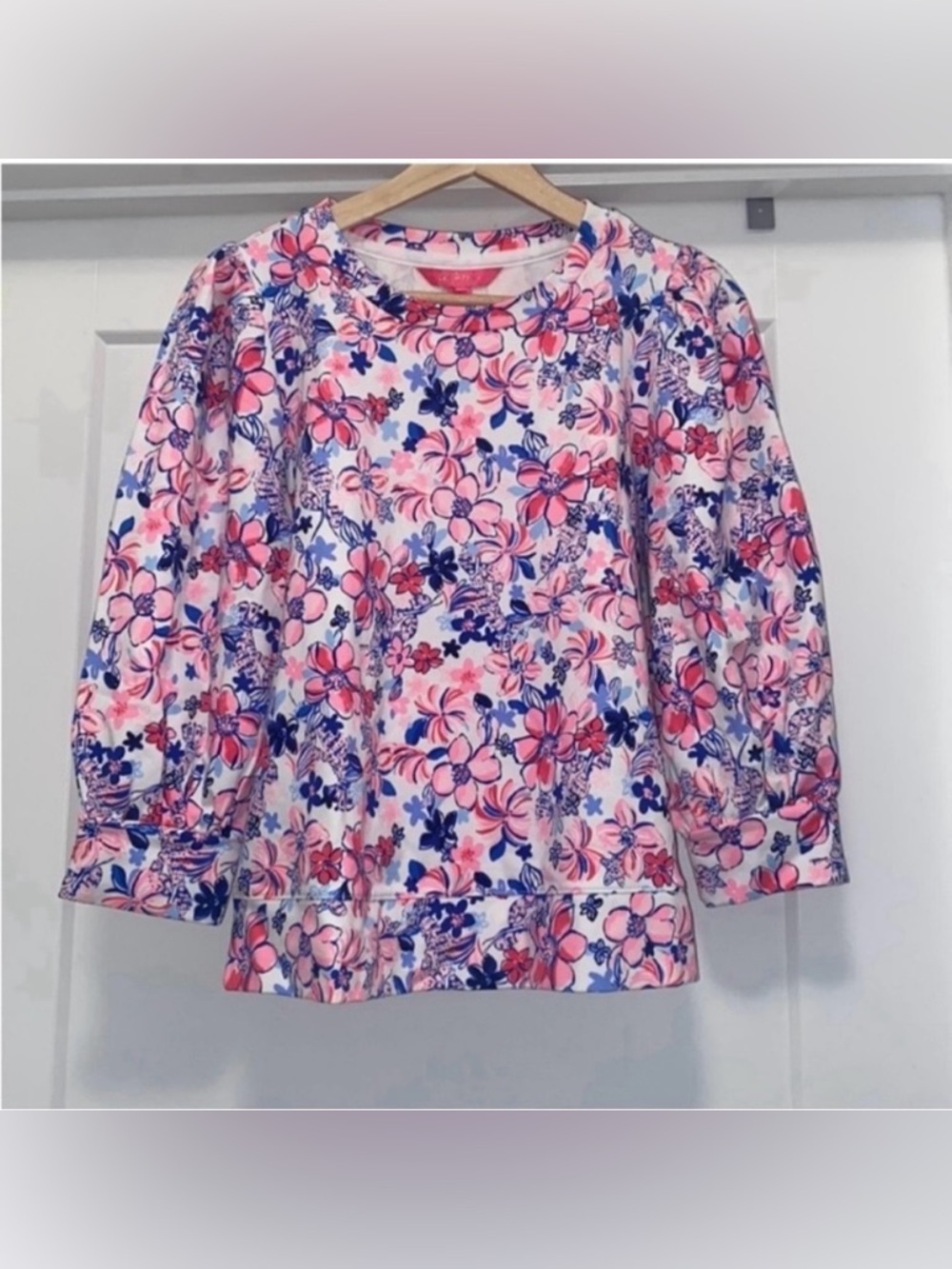 🩷💙 NWT! LILLY PULITZER Pink, Blue & White Party Like a Lobstar Sweatshirt-Size S